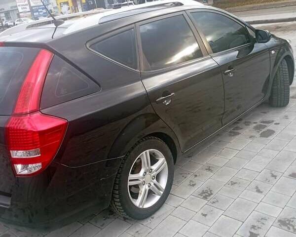 Чорний Кіа Сід, об'ємом двигуна 1.4 л та пробігом 209 тис. км за 6500 $, фото 28 на Automoto.ua