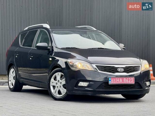Черный Киа Сид, объемом двигателя 1.4 л и пробегом 220 тыс. км за 6299 $, фото 12 на Automoto.ua