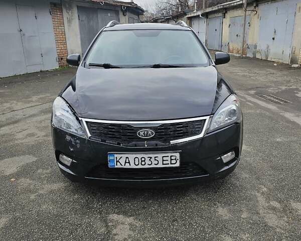 Черный Киа Сид, объемом двигателя 1.58 л и пробегом 200 тыс. км за 3600 $, фото 1 на Automoto.ua