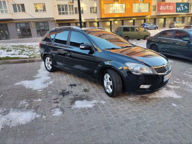 Черный Киа Сид, объемом двигателя 1.6 л и пробегом 220 тыс. км за 7800 $, фото 1 на Automoto.ua