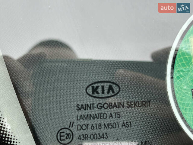 Чорний Кіа Сід, об'ємом двигуна 1.6 л та пробігом 173 тис. км за 7750 $, фото 54 на Automoto.ua