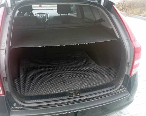 Чорний Кіа Сід, об'ємом двигуна 1.4 л та пробігом 209 тис. км за 6500 $, фото 26 на Automoto.ua