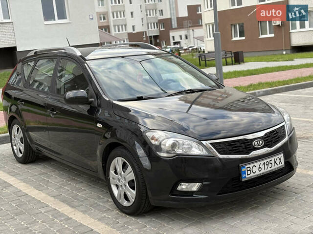 Черный Киа Сид, объемом двигателя 1.4 л и пробегом 206 тыс. км за 5750 $, фото 3 на Automoto.ua