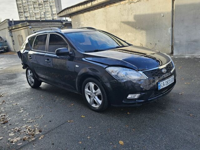 Черный Киа Сид, объемом двигателя 1.6 л и пробегом 200 тыс. км за 4200 $, фото 7 на Automoto.ua