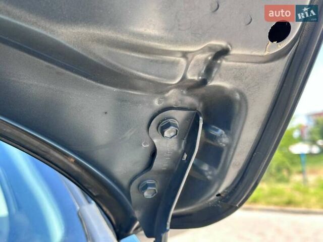 Черный Киа Сид, объемом двигателя 1.4 л и пробегом 189 тыс. км за 7000 $, фото 23 на Automoto.ua