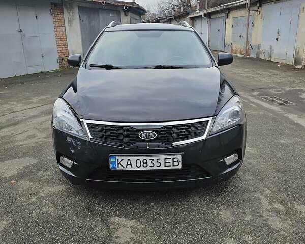 Чорний Кіа Сід, об'ємом двигуна 1.58 л та пробігом 200 тис. км за 3900 $, фото 2 на Automoto.ua