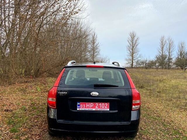 Черный Киа Сид, объемом двигателя 1.4 л и пробегом 205 тыс. км за 6200 $, фото 3 на Automoto.ua