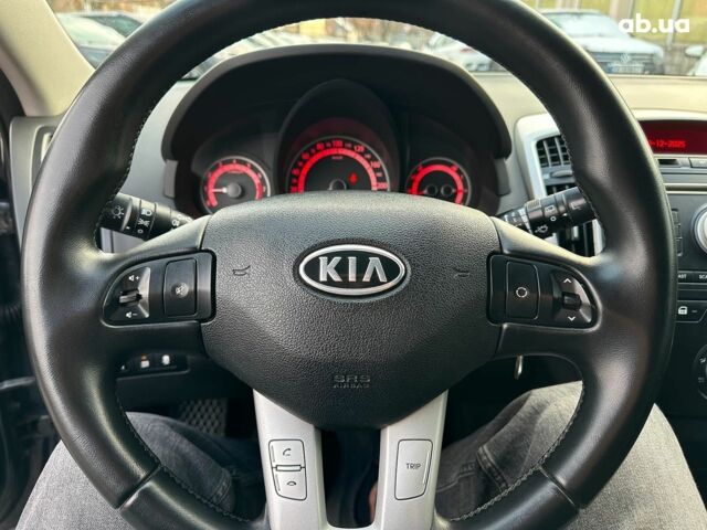 Чорний Кіа Сід, об'ємом двигуна 1.4 л та пробігом 209 тис. км за 6490 $, фото 27 на Automoto.ua