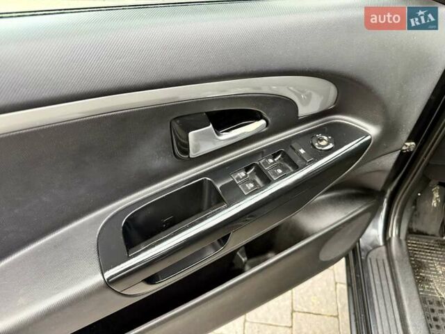 Черный Киа Сид, объемом двигателя 1.4 л и пробегом 220 тыс. км за 5950 $, фото 9 на Automoto.ua