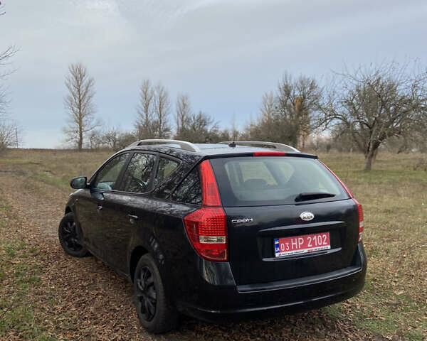 Чорний Кіа Сід, об'ємом двигуна 1.4 л та пробігом 205 тис. км за 6300 $, фото 2 на Automoto.ua