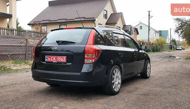 Чорний Кіа Сід, об'ємом двигуна 1.4 л та пробігом 211 тис. км за 6150 $, фото 45 на Automoto.ua