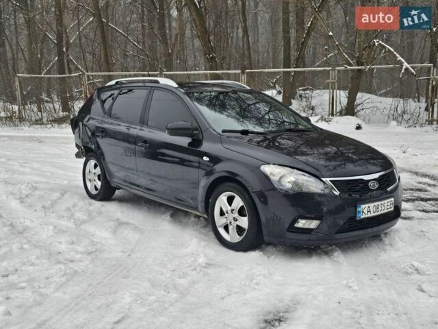 Чорний Кіа Сід, об'ємом двигуна 1.58 л та пробігом 200 тис. км за 3400 $, фото 8 на Automoto.ua