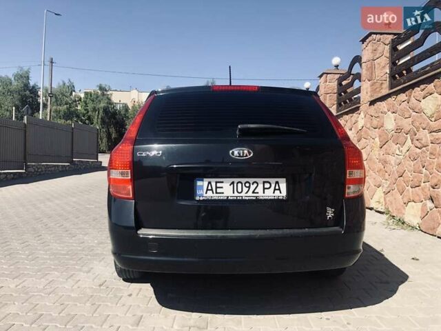 Черный Киа Сид, объемом двигателя 1.4 л и пробегом 153 тыс. км за 7599 $, фото 5 на Automoto.ua