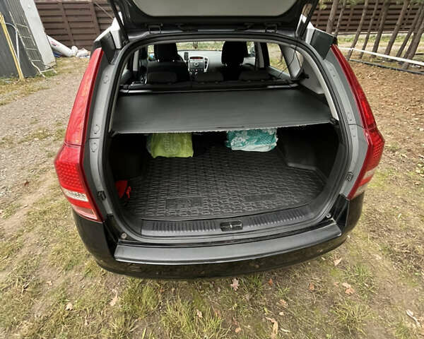 Чорний Кіа Сід, об'ємом двигуна 1.6 л та пробігом 286 тис. км за 6300 $, фото 15 на Automoto.ua