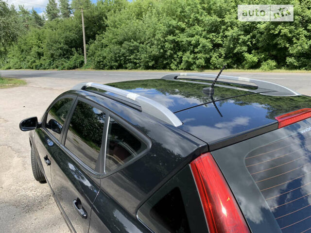 Черный Киа Сид, объемом двигателя 1.6 л и пробегом 200 тыс. км за 6800 $, фото 5 на Automoto.ua