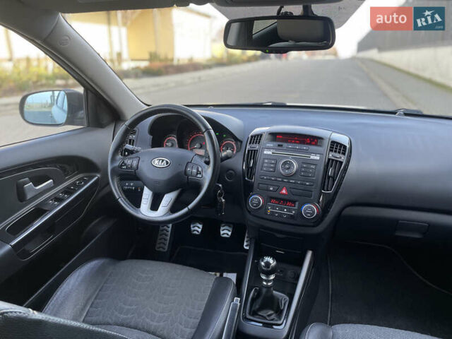 Черный Киа Сид, объемом двигателя 1.6 л и пробегом 168 тыс. км за 7700 $, фото 69 на Automoto.ua