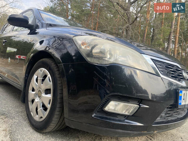 Черный Киа Сид, объемом двигателя 1.58 л и пробегом 194 тыс. км за 7000 $, фото 8 на Automoto.ua