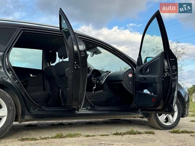 Черный Киа Сид, объемом двигателя 1.58 л и пробегом 158 тыс. км за 7350 $, фото 16 на Automoto.ua