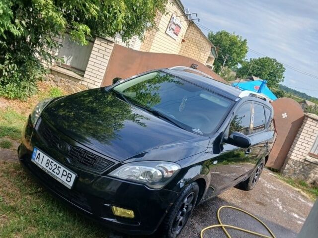 Черный Киа Сид, объемом двигателя 1.4 л и пробегом 280 тыс. км за 6400 $, фото 1 на Automoto.ua