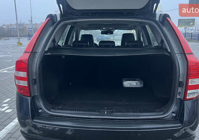 Черный Киа Сид, объемом двигателя 1.6 л и пробегом 283 тыс. км за 8200 $, фото 9 на Automoto.ua