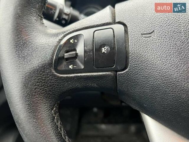 Черный Киа Сид, объемом двигателя 1.6 л и пробегом 198 тыс. км за 6790 $, фото 12 на Automoto.ua