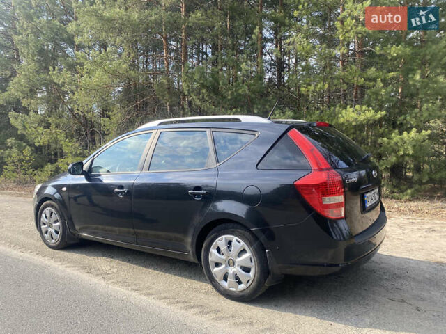 Черный Киа Сид, объемом двигателя 1.58 л и пробегом 194 тыс. км за 7000 $, фото 5 на Automoto.ua