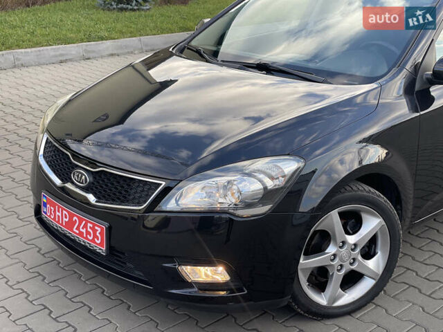 Черный Киа Сид, объемом двигателя 1.6 л и пробегом 168 тыс. км за 7700 $, фото 7 на Automoto.ua