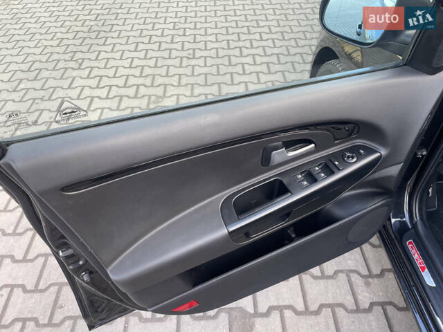 Черный Киа Сид, объемом двигателя 1.6 л и пробегом 168 тыс. км за 7700 $, фото 79 на Automoto.ua