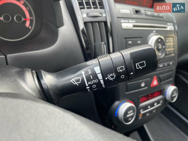 Черный Киа Сид, объемом двигателя 1.6 л и пробегом 168 тыс. км за 7700 $, фото 85 на Automoto.ua