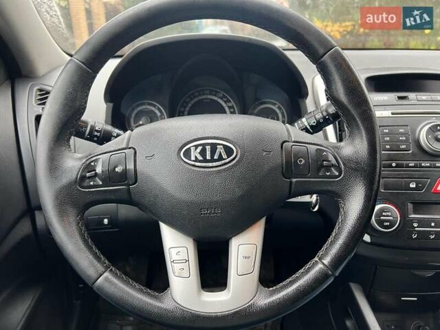 Черный Киа Сид, объемом двигателя 1.6 л и пробегом 198 тыс. км за 6790 $, фото 11 на Automoto.ua