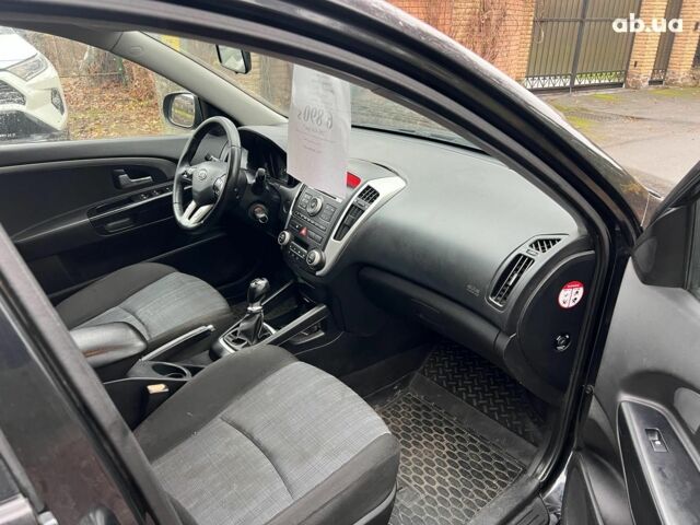 Черный Киа Сид, объемом двигателя 1.6 л и пробегом 198 тыс. км за 6790 $, фото 21 на Automoto.ua