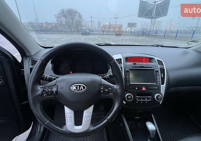 Черный Киа Сид, объемом двигателя 1.6 л и пробегом 283 тыс. км за 8200 $, фото 17 на Automoto.ua