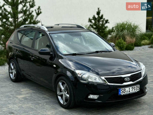 Черный Киа Сид, объемом двигателя 1.4 л и пробегом 207 тыс. км за 6399 $, фото 1 на Automoto.ua