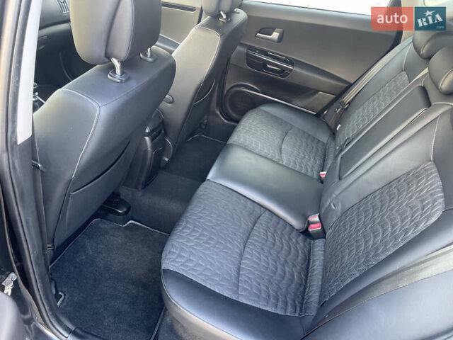 Черный Киа Сид, объемом двигателя 1.6 л и пробегом 168 тыс. км за 7700 $, фото 115 на Automoto.ua