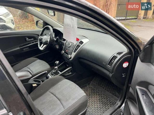 Черный Киа Сид, объемом двигателя 1.6 л и пробегом 198 тыс. км за 6790 $, фото 21 на Automoto.ua