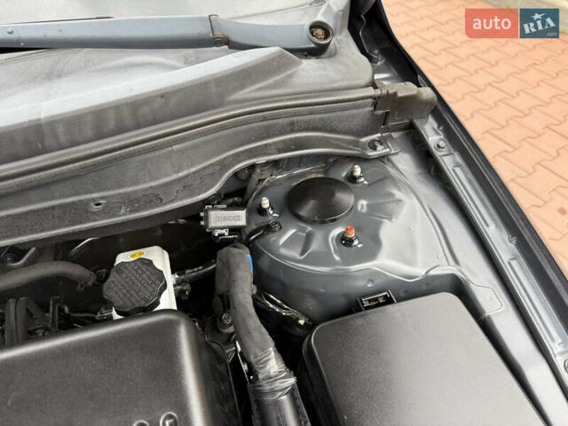 Чорний Кіа Сід, об'ємом двигуна 1.6 л та пробігом 168 тис. км за 7499 $, фото 61 на Automoto.ua