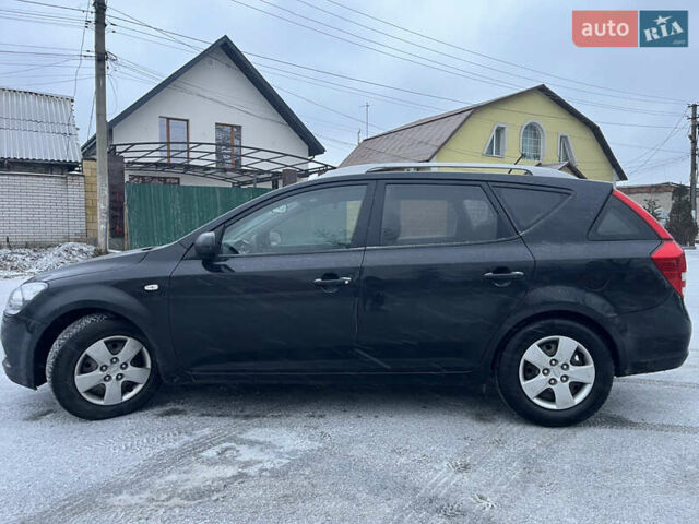 Черный Киа Сид, объемом двигателя 1.4 л и пробегом 135 тыс. км за 6000 $, фото 6 на Automoto.ua