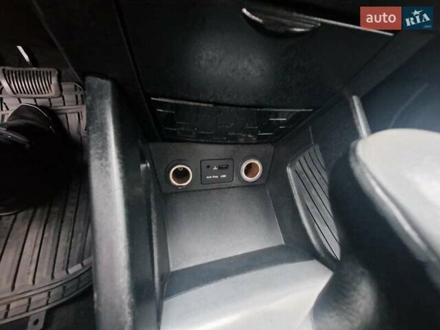 Чорний Кіа Сід, об'ємом двигуна 1.58 л та пробігом 201 тис. км за 7150 $, фото 27 на Automoto.ua