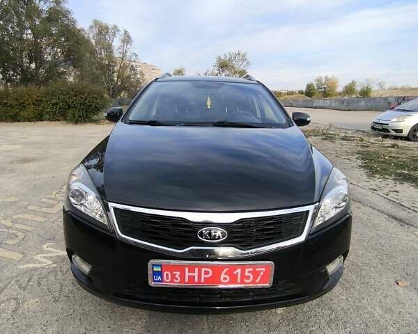 Черный Киа Сид, объемом двигателя 1.6 л и пробегом 206 тыс. км за 7900 $, фото 1 на Automoto.ua