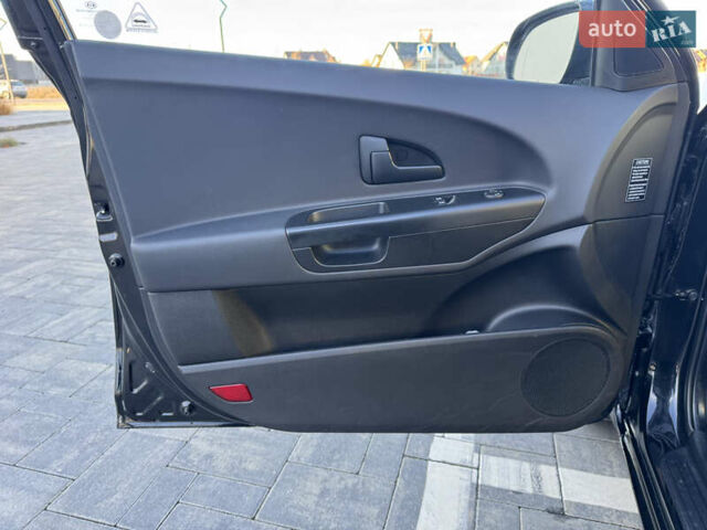 Черный Киа Сид, объемом двигателя 0 л и пробегом 196 тыс. км за 8200 $, фото 25 на Automoto.ua