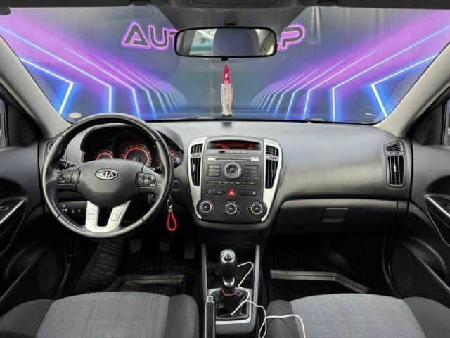 Черный Киа Сид, объемом двигателя 1.6 л и пробегом 224 тыс. км за 7799 $, фото 7 на Automoto.ua