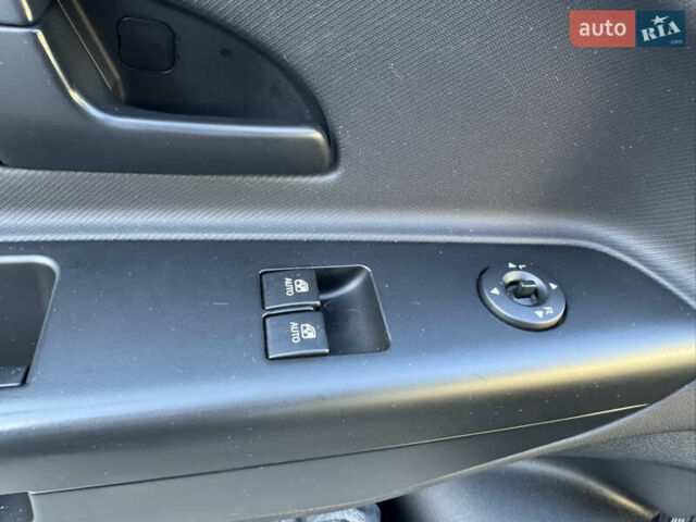 Чорний Кіа Сід, об'ємом двигуна 1.6 л та пробігом 196 тис. км за 7999 $, фото 23 на Automoto.ua