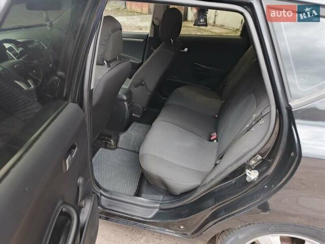 Чорний Кіа Сід, об'ємом двигуна 1.58 л та пробігом 365 тис. км за 6200 $, фото 6 на Automoto.ua