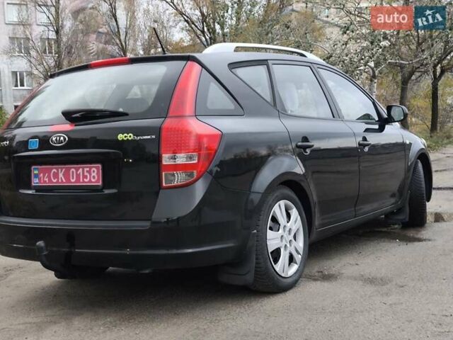 Черный Киа Сид, объемом двигателя 1.6 л и пробегом 224 тыс. км за 7800 $, фото 6 на Automoto.ua