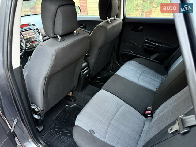 Черный Киа Сид, объемом двигателя 0 л и пробегом 173 тыс. км за 7299 $, фото 56 на Automoto.ua