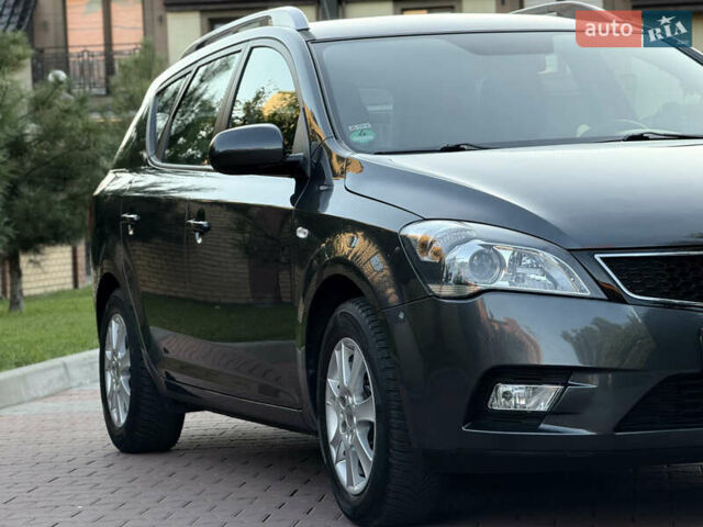 Черный Киа Сид, объемом двигателя 0 л и пробегом 173 тыс. км за 7299 $, фото 30 на Automoto.ua
