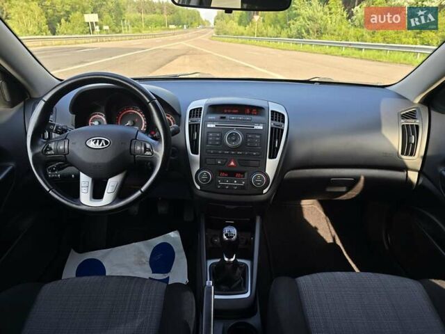Черный Киа Сид, объемом двигателя 1.6 л и пробегом 204 тыс. км за 7999 $, фото 45 на Automoto.ua