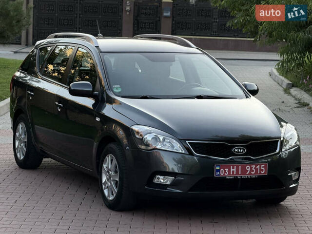 Черный Киа Сид, объемом двигателя 0 л и пробегом 173 тыс. км за 7299 $, фото 27 на Automoto.ua