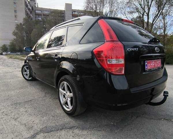 Черный Киа Сид, объемом двигателя 1.6 л и пробегом 206 тыс. км за 7900 $, фото 5 на Automoto.ua