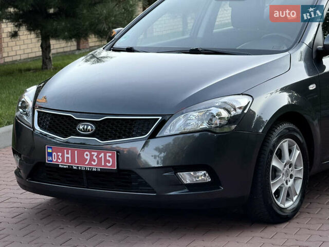 Черный Киа Сид, объемом двигателя 0 л и пробегом 173 тыс. км за 7299 $, фото 22 на Automoto.ua
